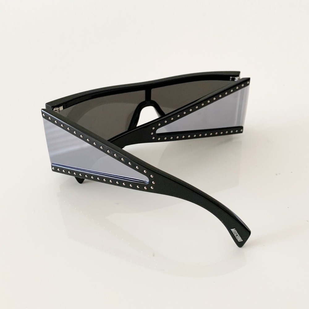 SOLD Moschino Sunglasses, New - Picture 5 of 16